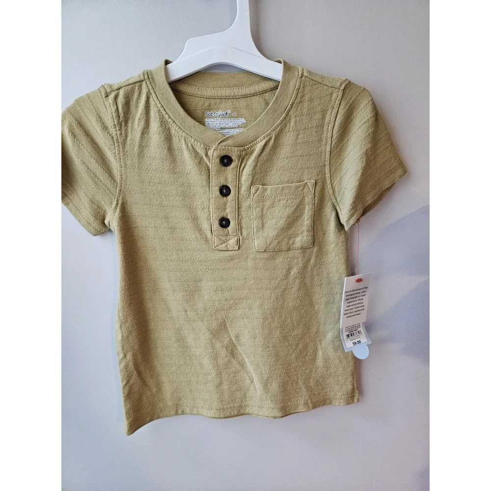 Cat&Jack Toddler Boys Beige‎ Half Button Upshort Sleeve Shirt Sz 2t